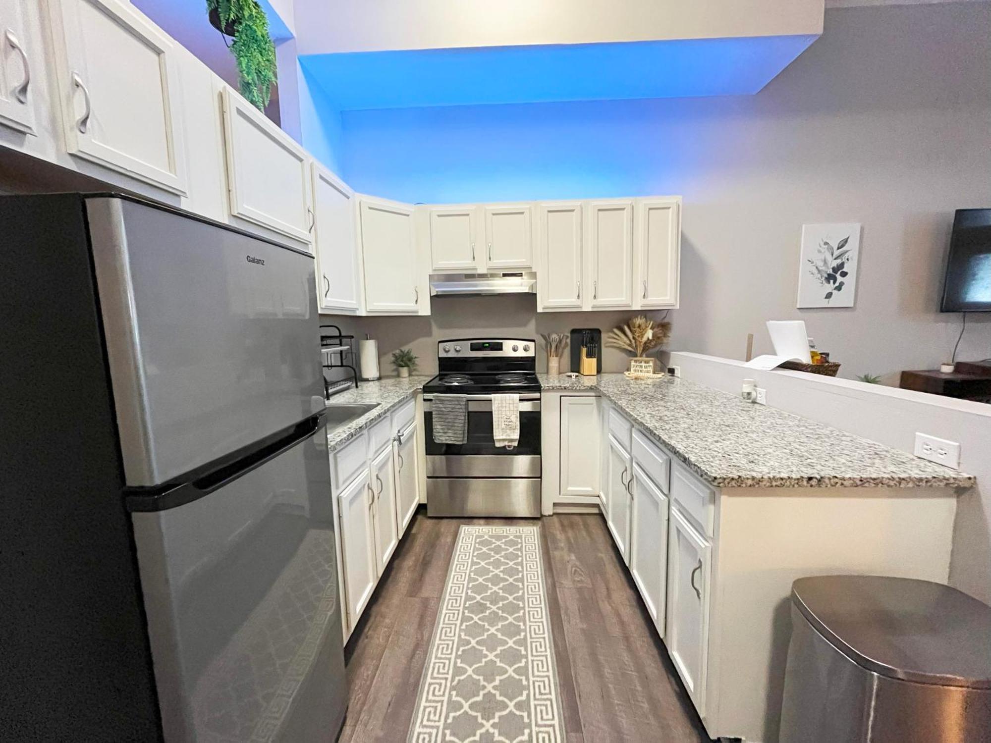Downtown Cleveland -Modern First Floor Unit Apartment Екстериор снимка